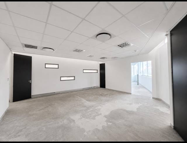 284M² OFFICE TO LET IN ILLOVO